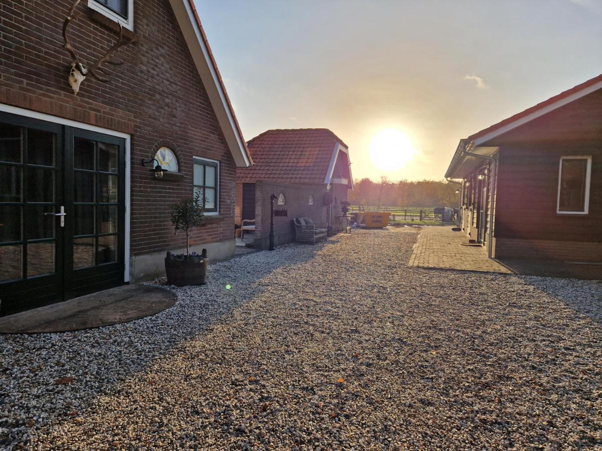 Bed & Breakfast Hoeve Happiness - Ontbijt Inbegrepen - Wellness Aanwezig 福尔特赫伊曾 外观 照片