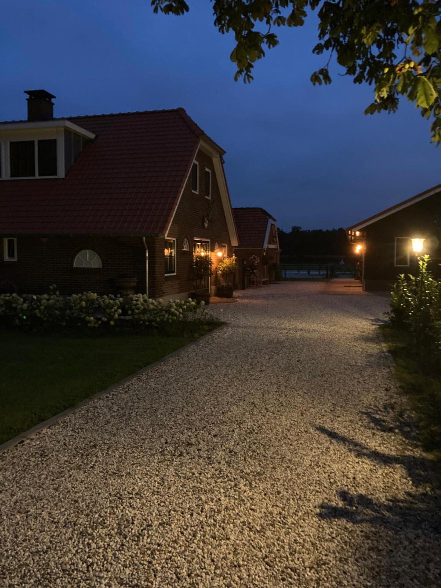 Bed & Breakfast Hoeve Happiness - Ontbijt Inbegrepen - Wellness Aanwezig 福尔特赫伊曾 外观 照片