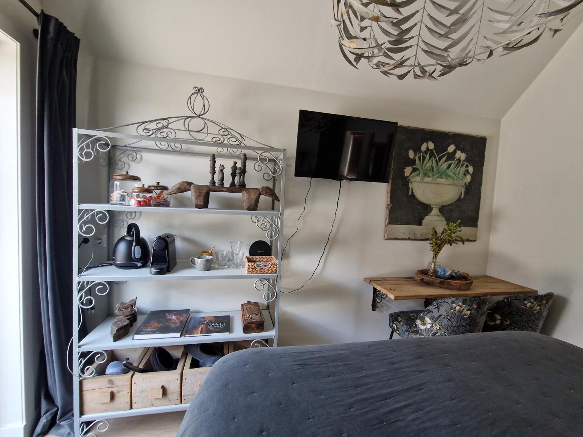 Bed & Breakfast Hoeve Happiness - Ontbijt Inbegrepen - Wellness Aanwezig 福尔特赫伊曾 外观 照片