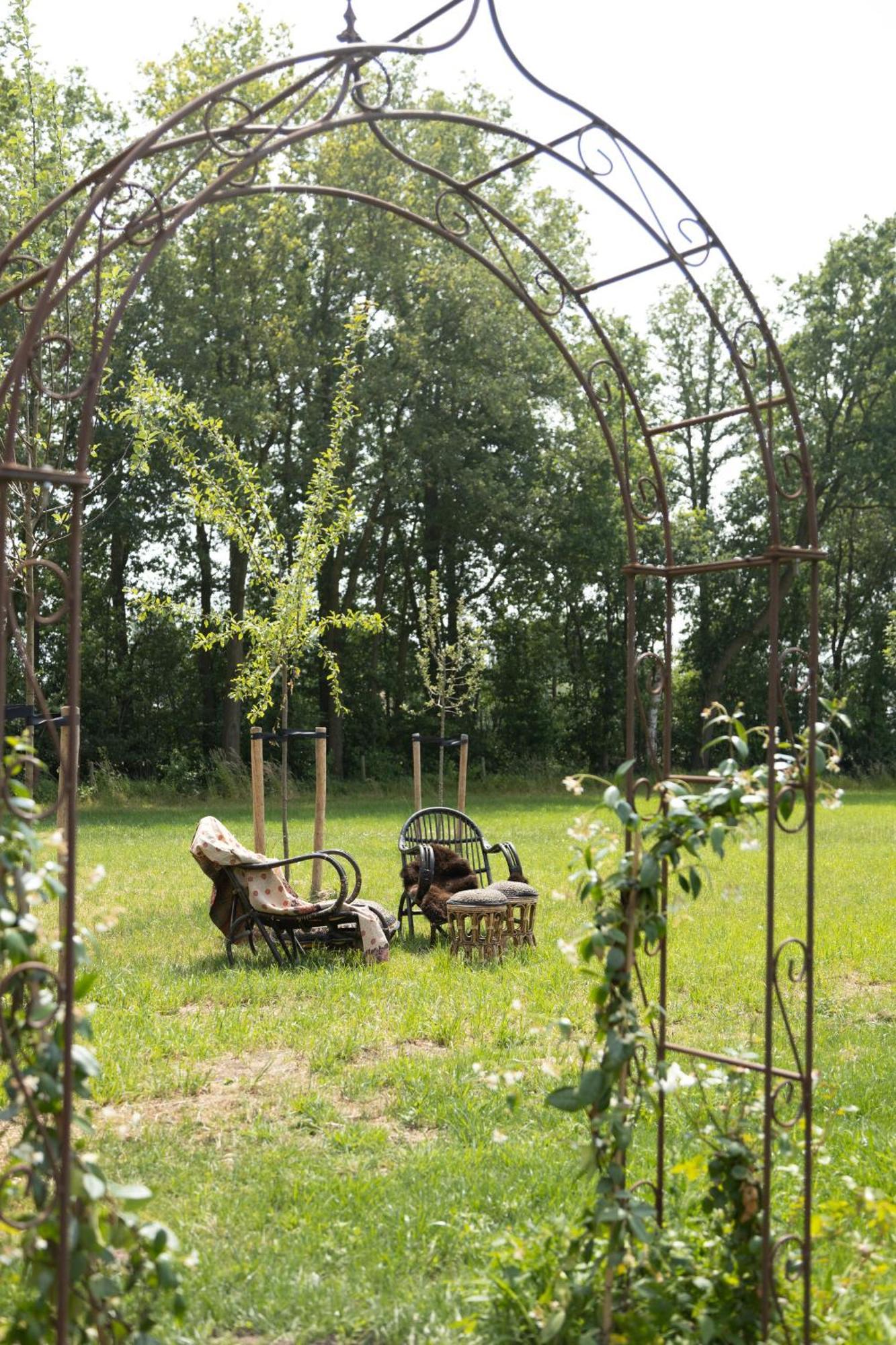 Bed & Breakfast Hoeve Happiness - Ontbijt Inbegrepen - Wellness Aanwezig 福尔特赫伊曾 外观 照片